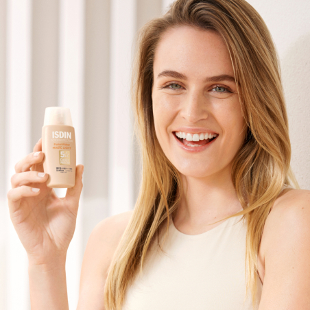FUSION WATER MAGIC PROTECTOR SOLAR FACIAL SPF50 COLOR
