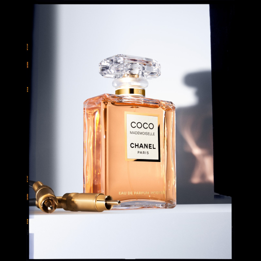 COCO MADEMOISELLE EAU DE PARFUM INTENSE VAPORIZADOR de CHANEL