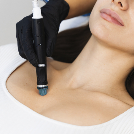 Hydrafacial + Cuello y Escote