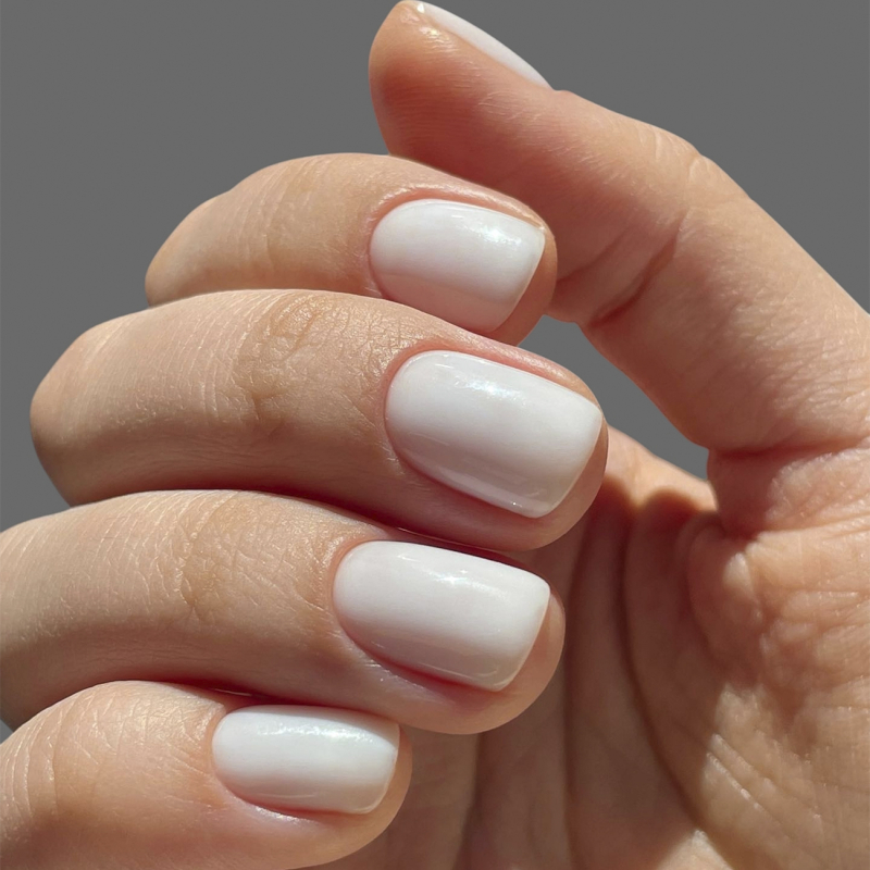 E- Esmaltar Manos o Pies Semipermanente