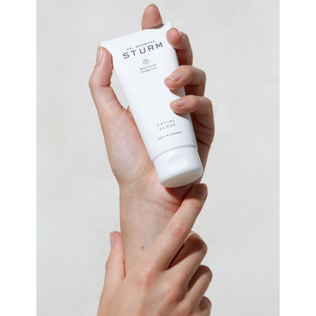Dra. Barbara Sturm Facial Scrub - Exfoliante Facial