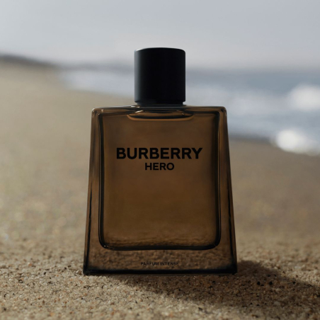 Burberry Hero Parfum Intense para Hombre