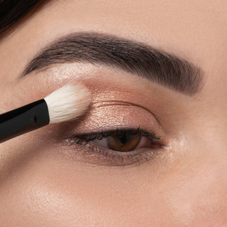 Eyeshadow Blending Brush Premium Quality
