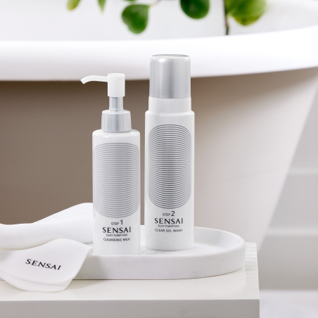 Silky Purifying Clear Gel Wash