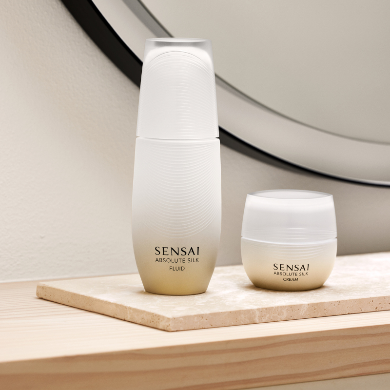 SENSAI ABSOLUTE SILK FLUID 80mL 新品・未開封 Absolute Silk Fluid de Sensai