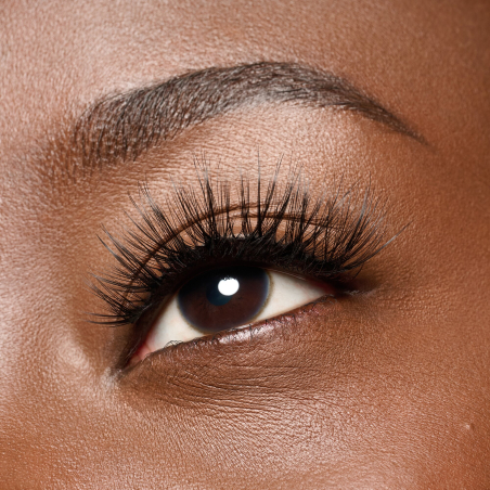 Las Pestañas Postizas What the FAKE!