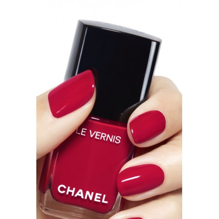 LE VERNIS