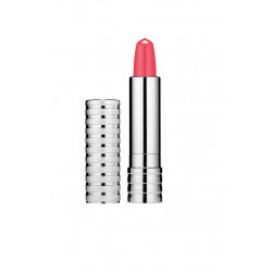 DRAMATICALLY DIFFERENT BARRA DE LABIOS
