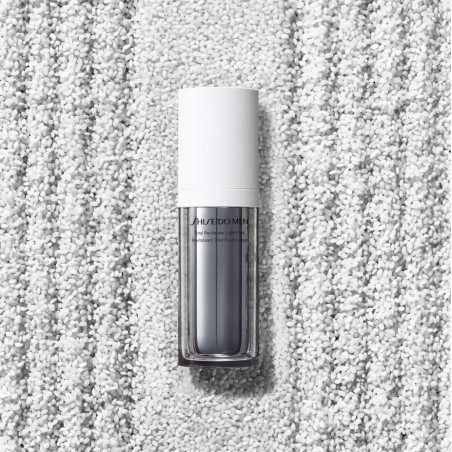 Men Total Revitalizer Light Fluid 70 ml