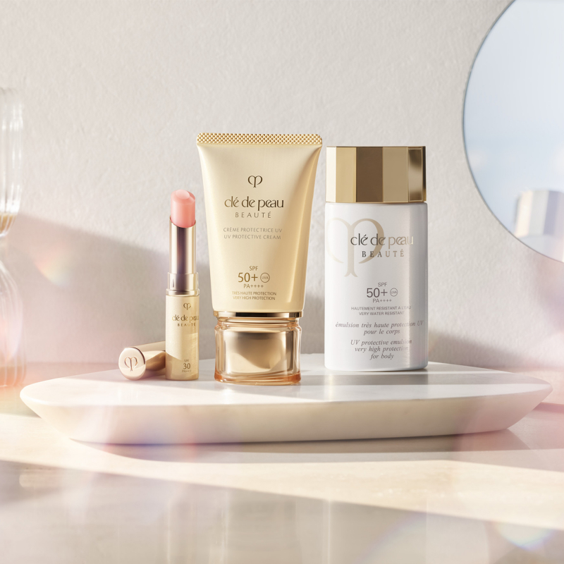 SUN CARE UV PROTECTIVE CREAM de Clé De Peau Beauté