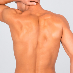 DEPILACIÓN MANUAL ESPALDA